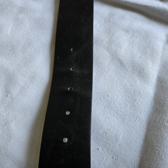 MICHAEL BY MICHAEL KORS I S/M Faux Leather Belt I Black With Gold - Picture 5 of 6